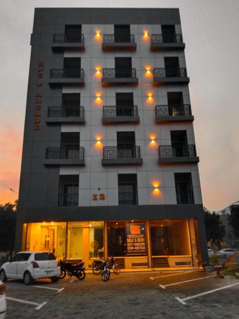 Ferienwohnung Eiffel Heights Bahria Lahore Exterior foto